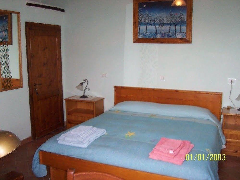 Agriturismo Bio Tra Cielo E Terra Apartment Grutti Ngoại thất bức ảnh